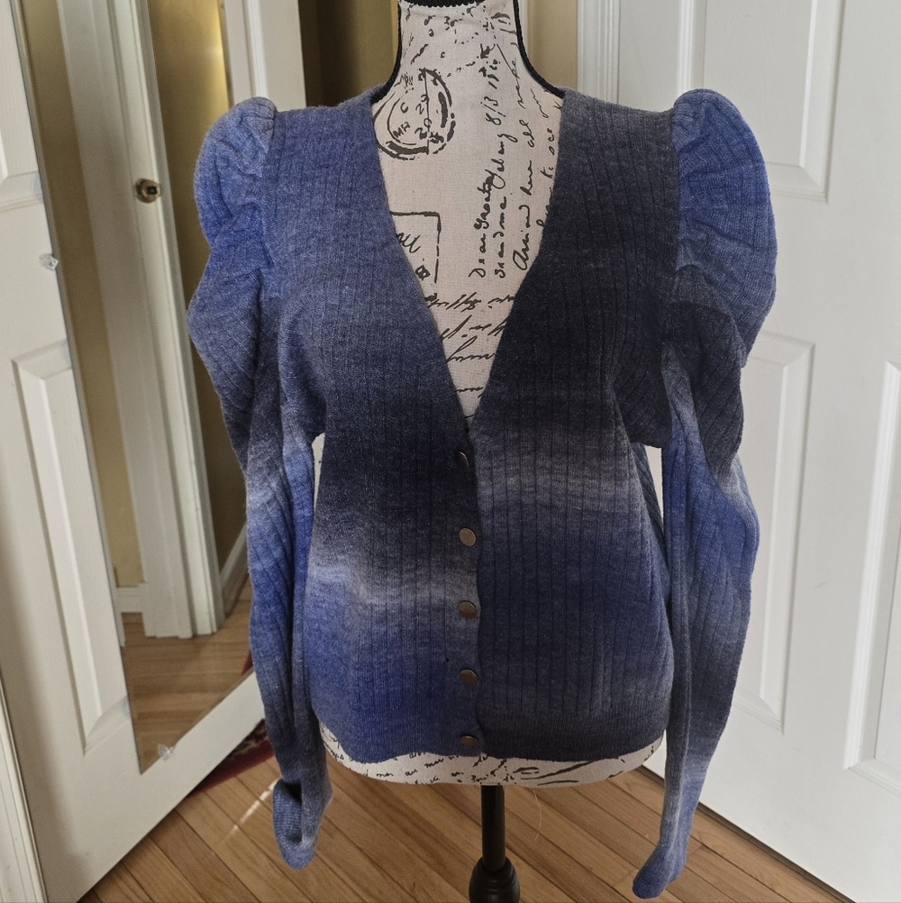 LEA & VIOLA OMBRE PUFF SHOULDER CARDIGAN